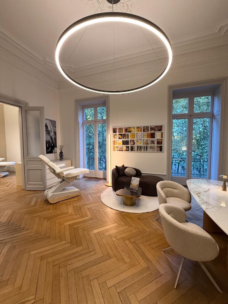 f650e306 e2c9 43e5 9376 5d935a0b3f95